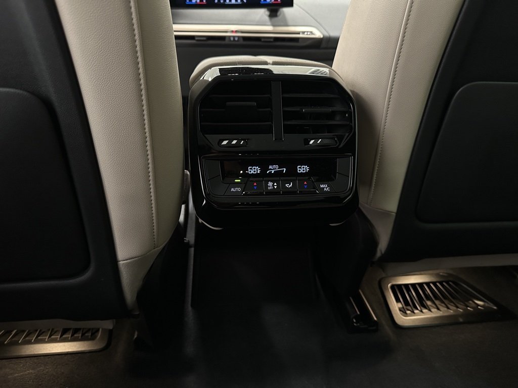 2024 Bmw iX photo 36
