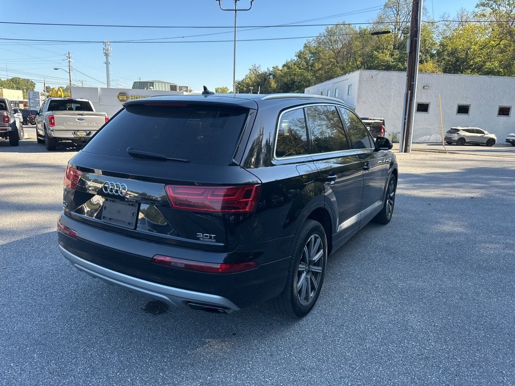 2017 Audi Q7 3.0T Premium Plus photo 2