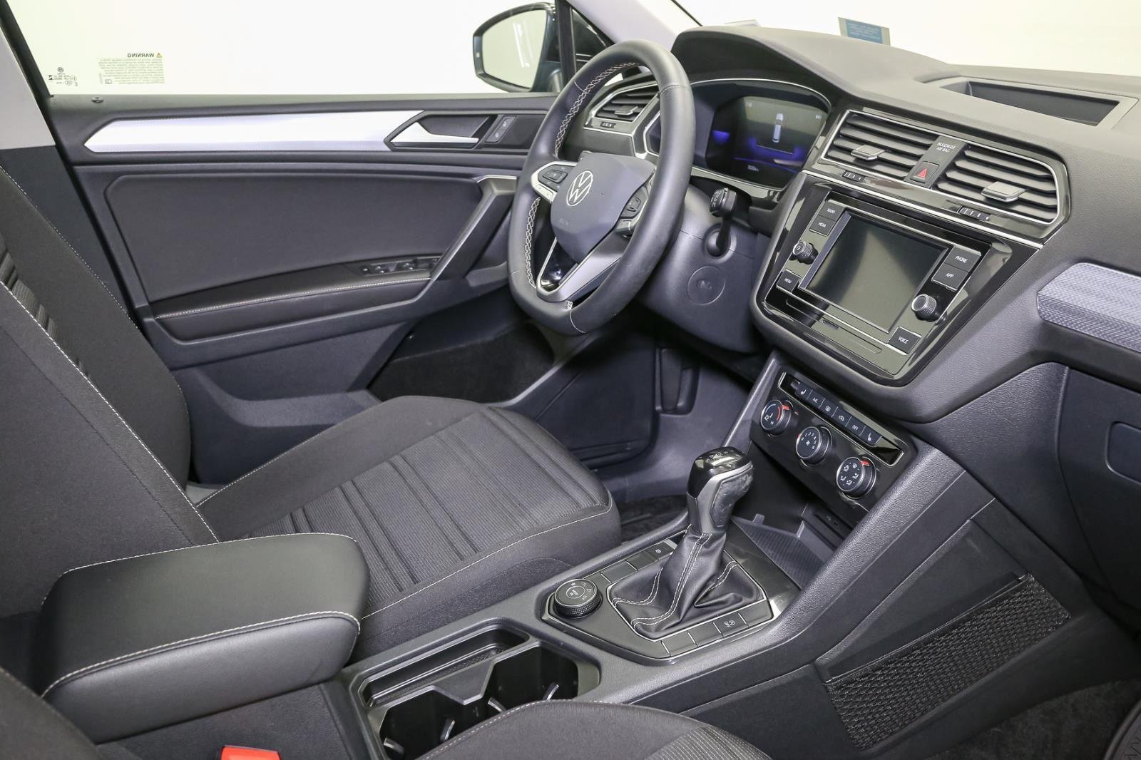 2024 Volkswagen Tiguan S photo 13