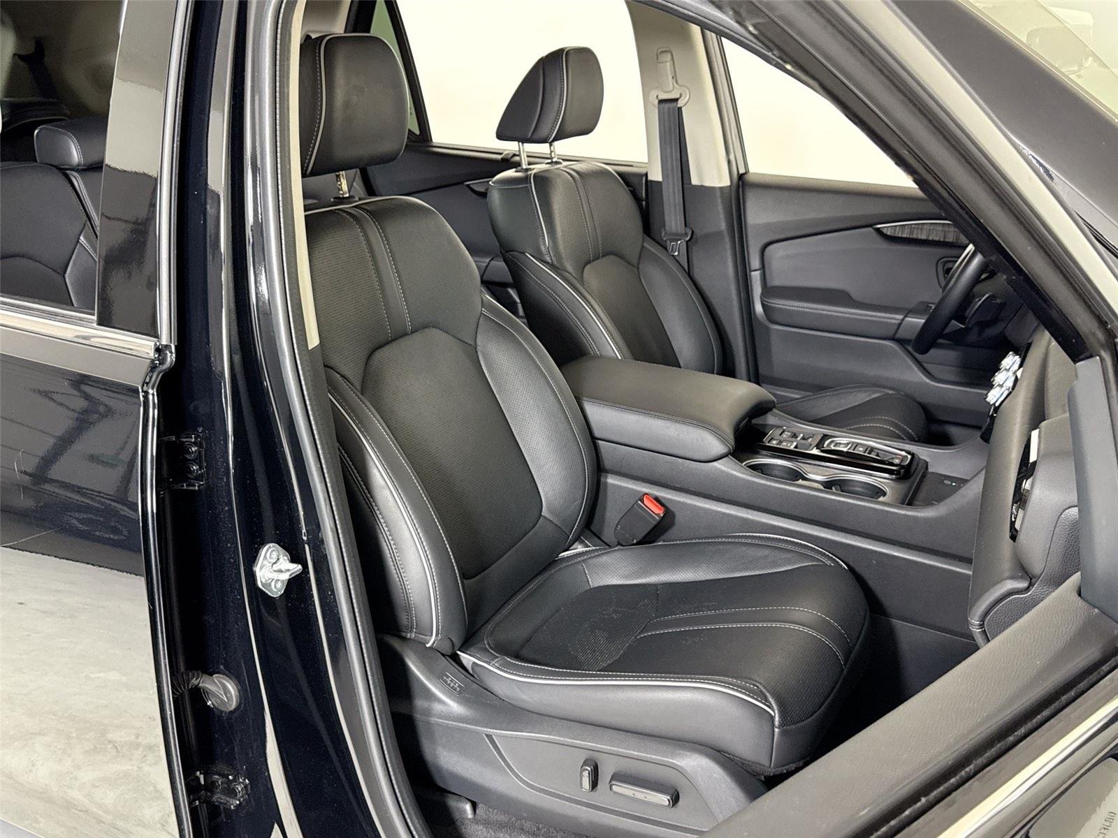 2024 Honda Pilot Elite photo 26