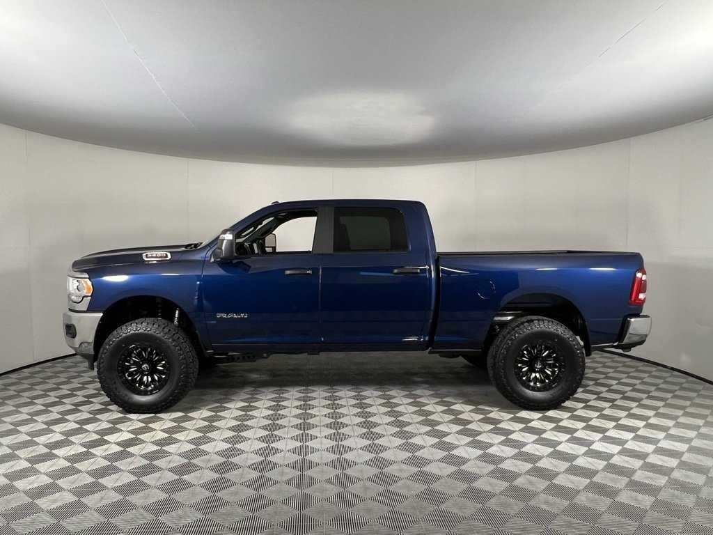 2024 Ram 2500 Big Horn photo 3