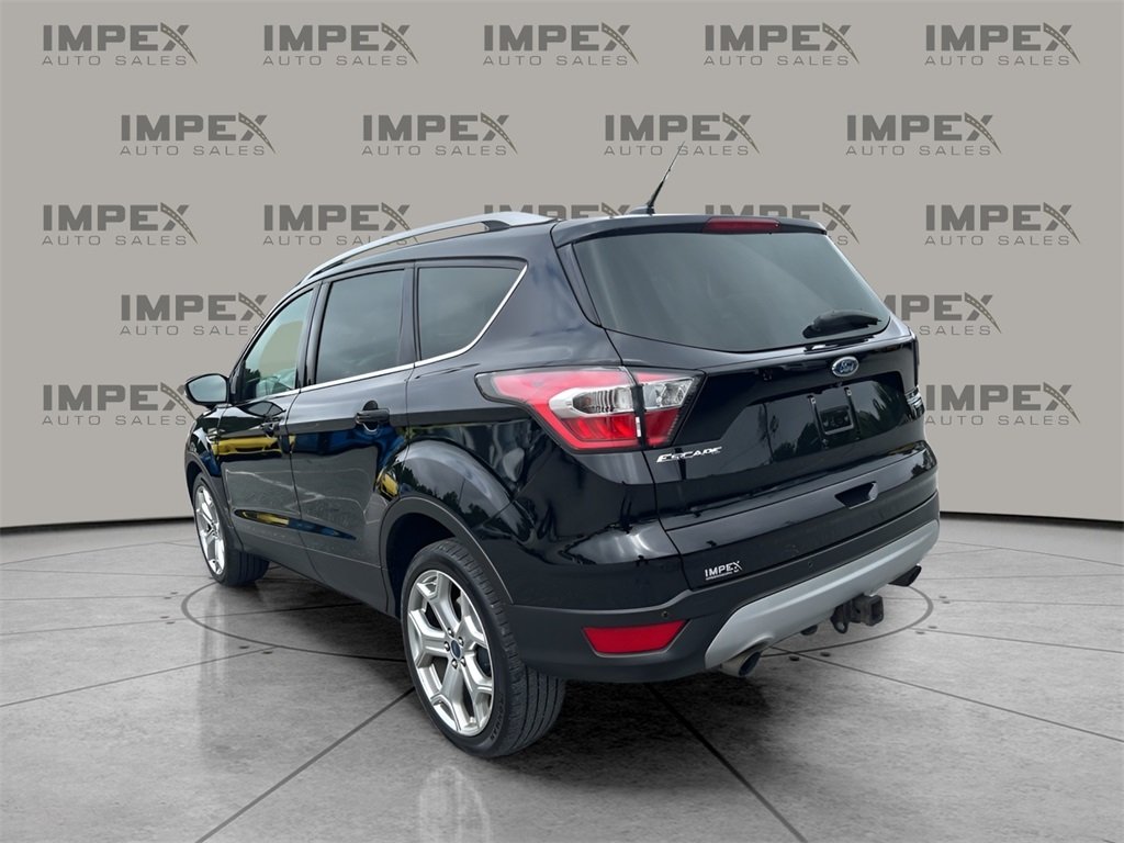 2017 Ford Escape Titanium photo 3