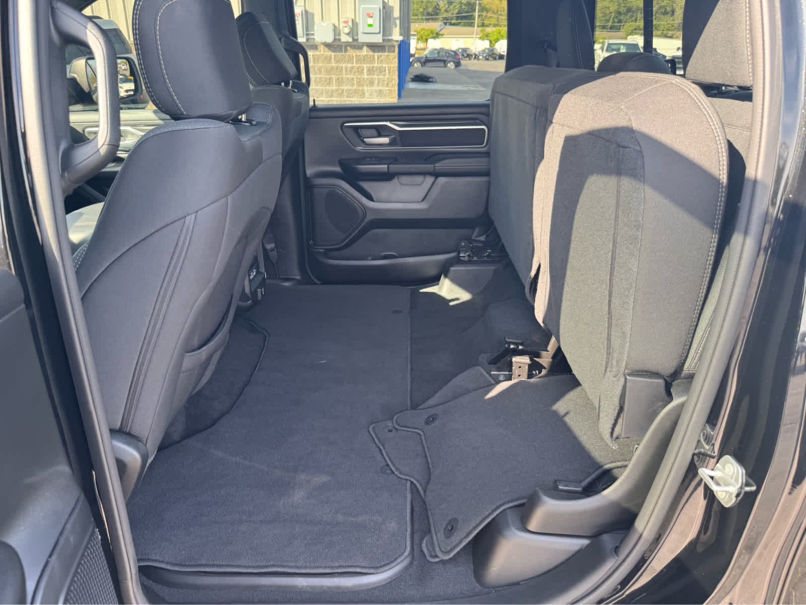 2025 Ram 1500 Big Horn photo 13