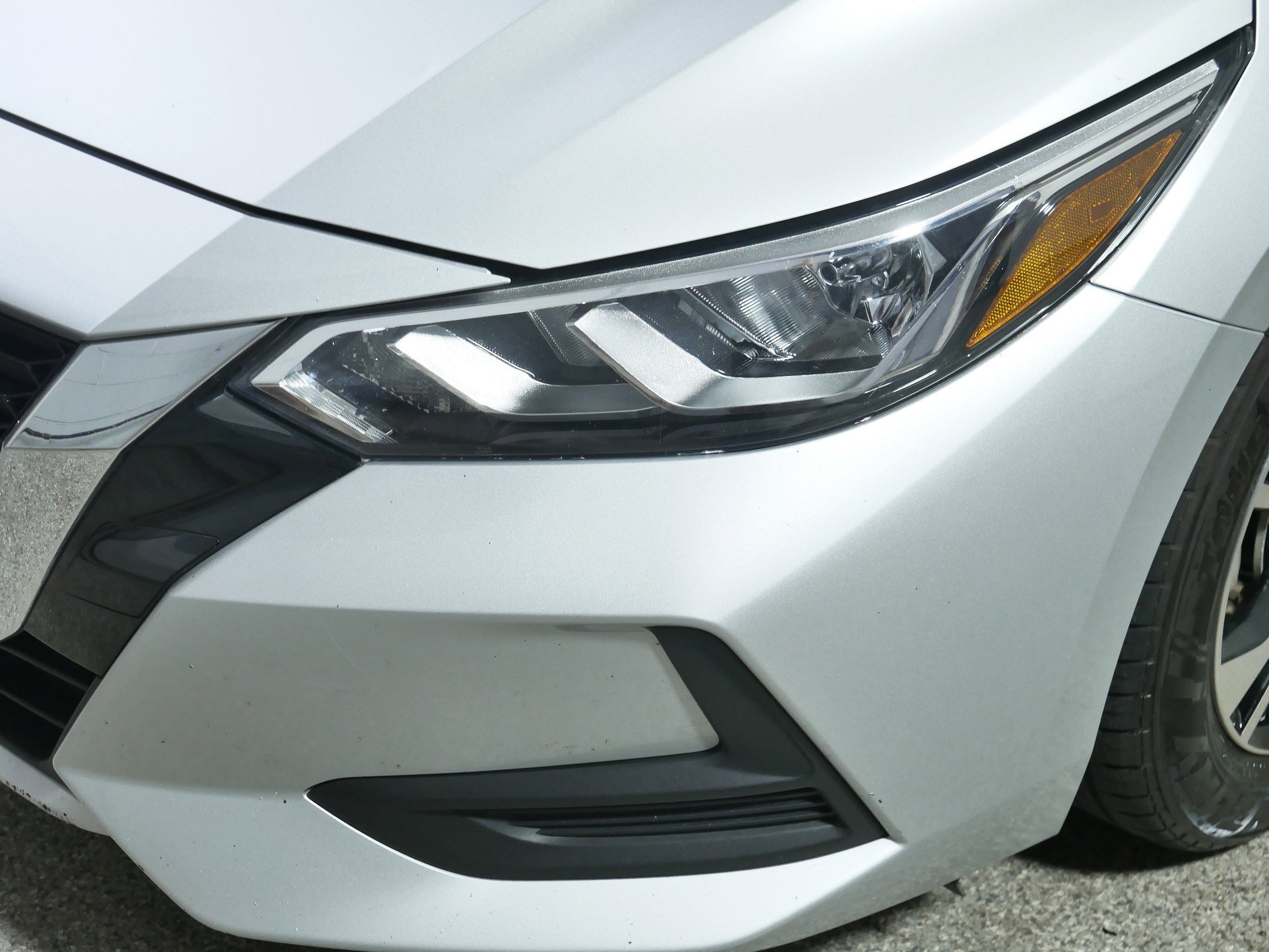 2023 Nissan Sentra SV photo 16