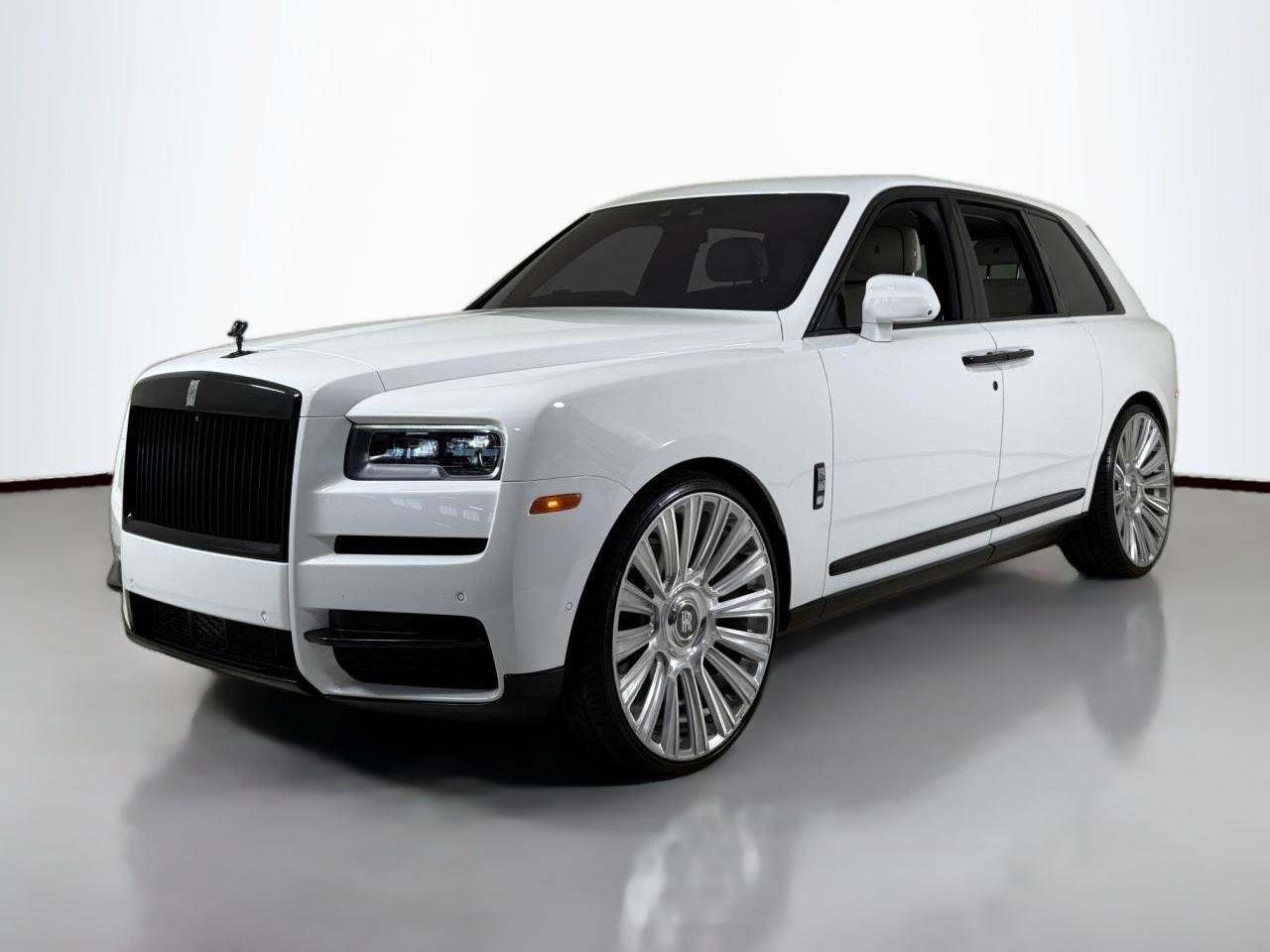 2021 Rolls Royce Cullinan RR31 photo 34