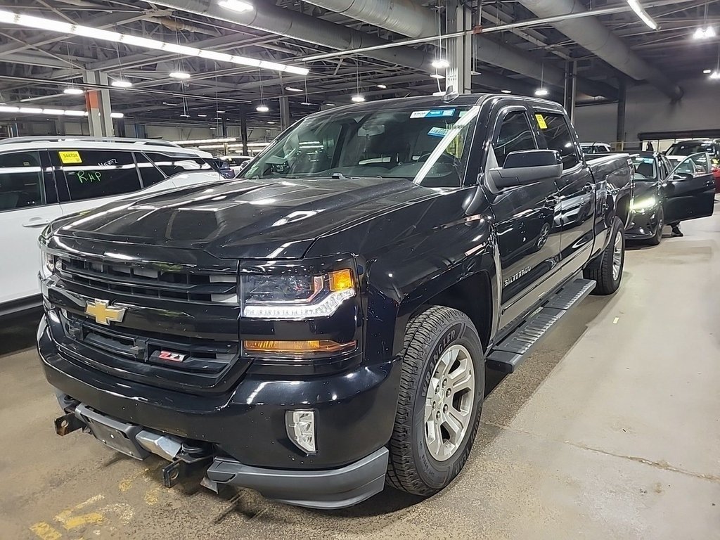 2016 Chevrolet Silverado LT photo 6