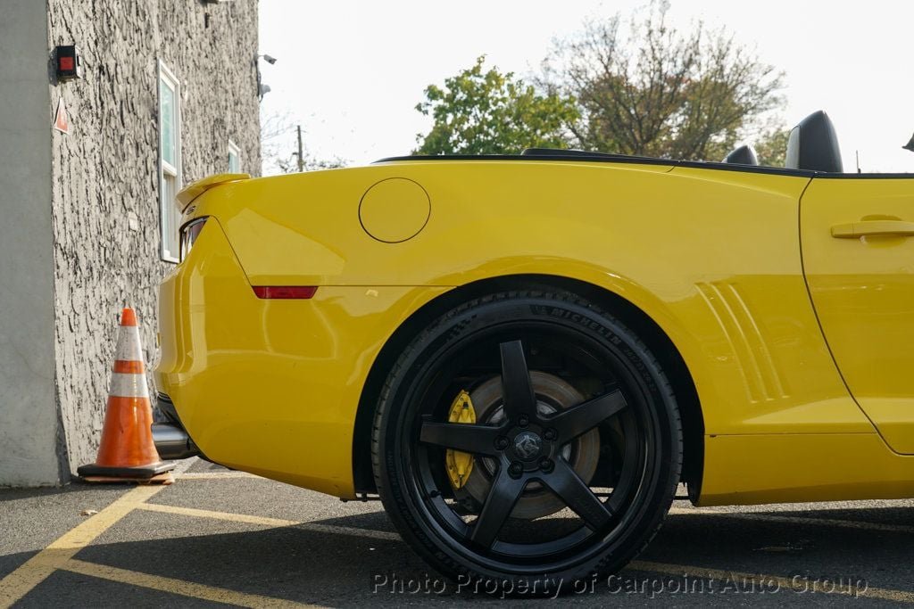 2011 Chevrolet Camaro 2SS photo 5