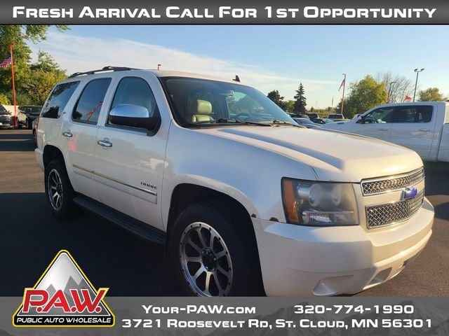 2011 Chevrolet Tahoe LTZ photo 2