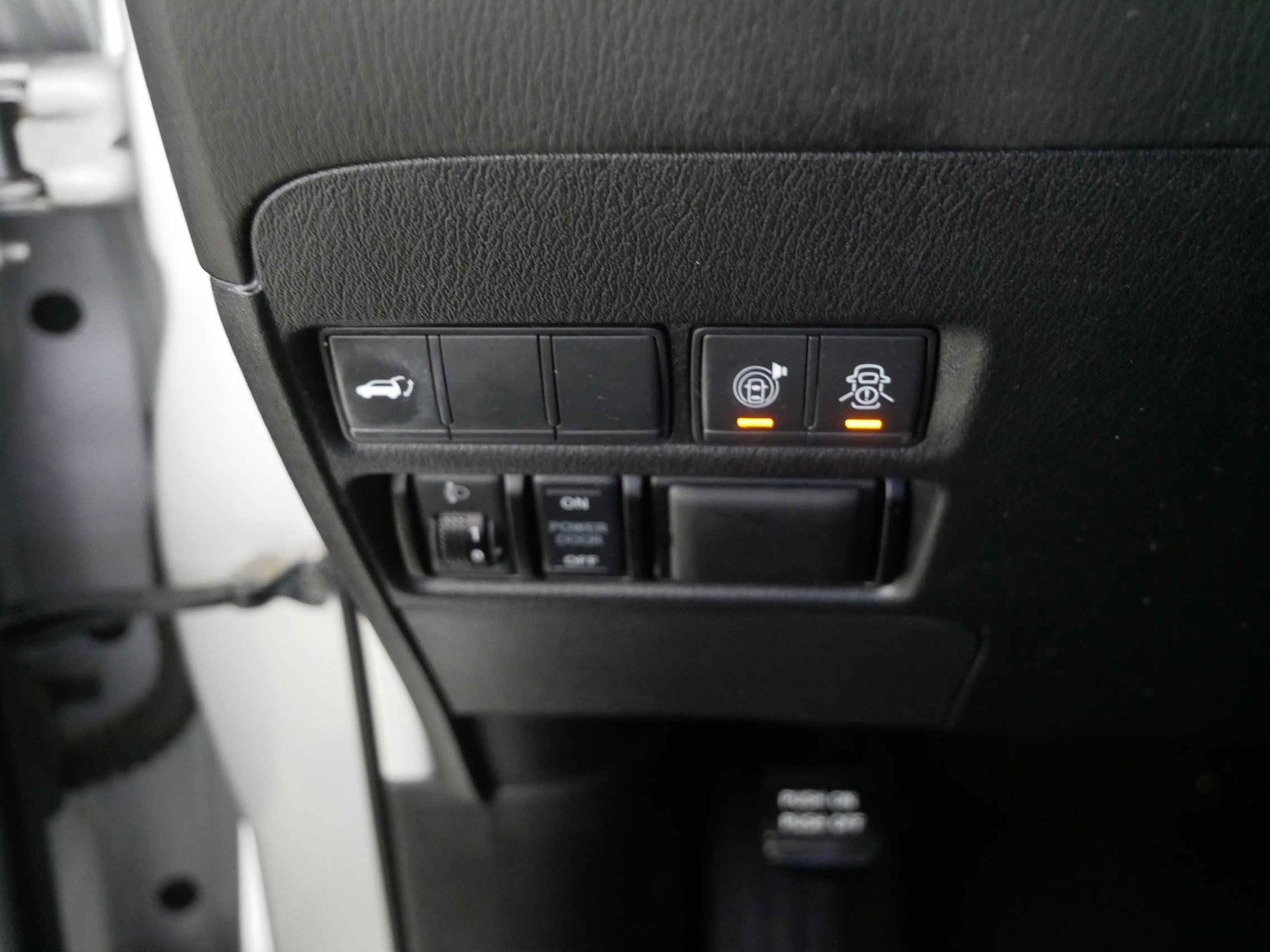 2019 Nissan Armada SL photo 23
