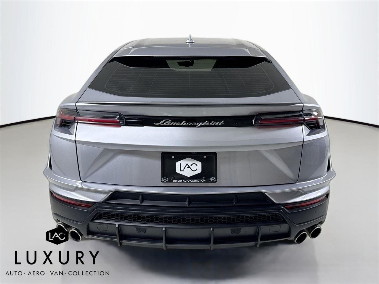 2024 Lamborghini Urus S photo 5
