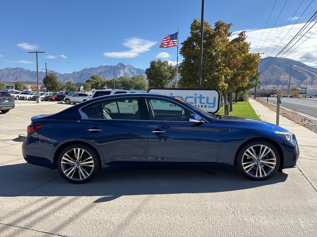 2018 Infiniti Q50 Sport photo 3