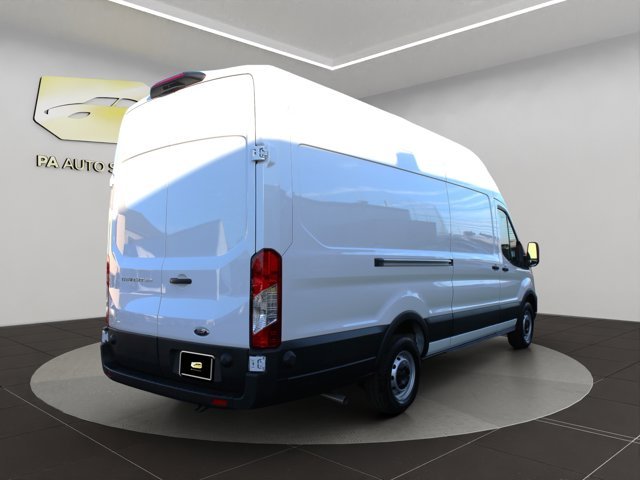 2025 Ford Transit Cargo Van photo 3