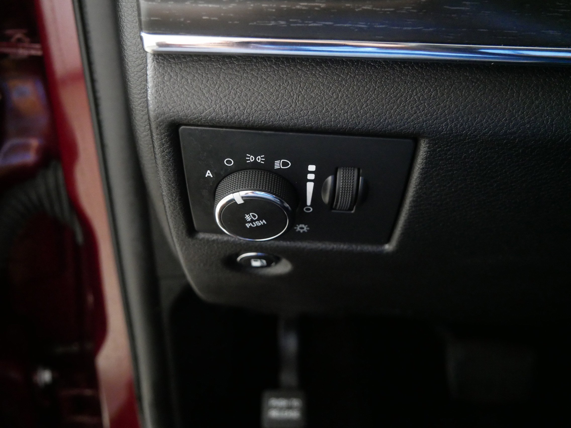 2018 Jeep Grand Cherokee Limited photo 25