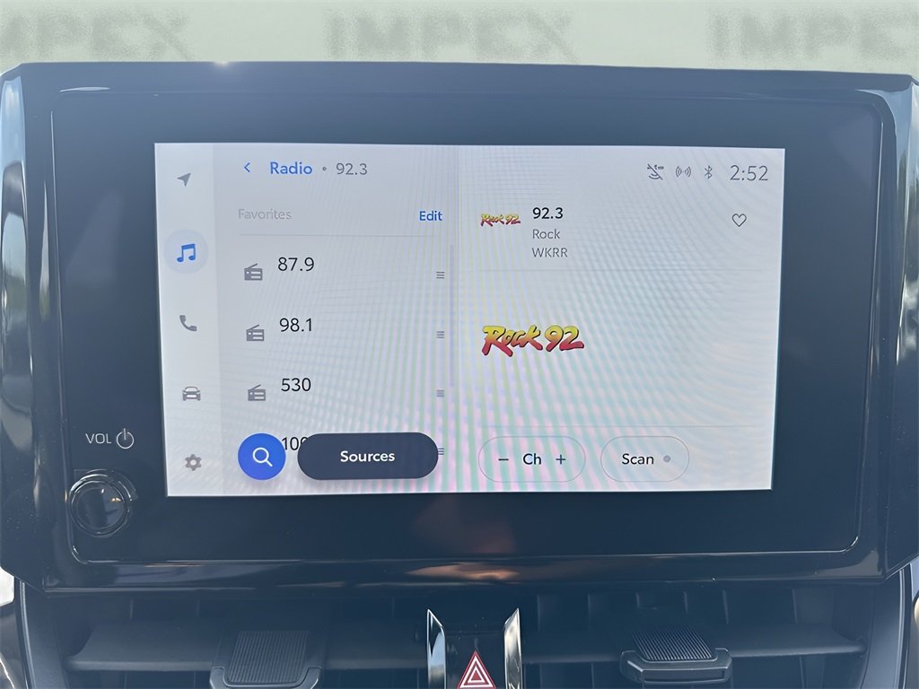 2024 Toyota Corolla LE photo 15