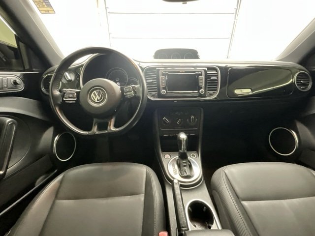 2014 Volkswagen Beetle TDI photo 3