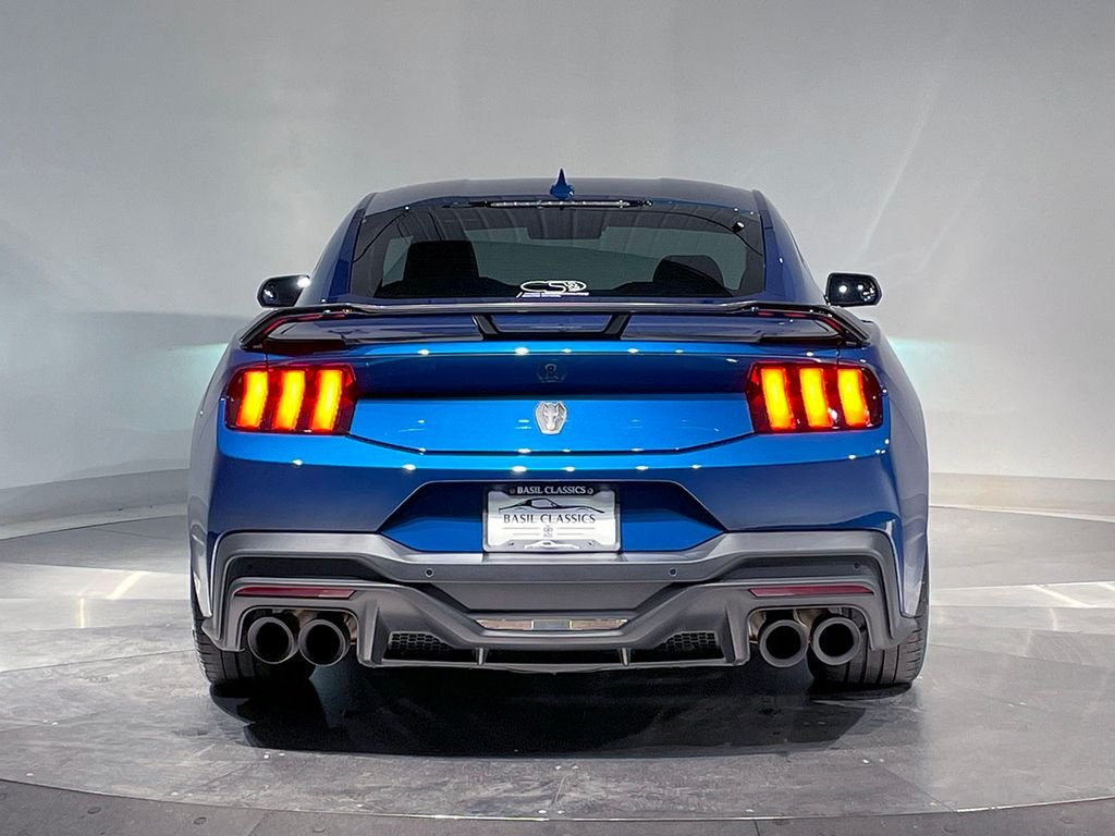 2024 Ford Mustang Dark Horse photo 34