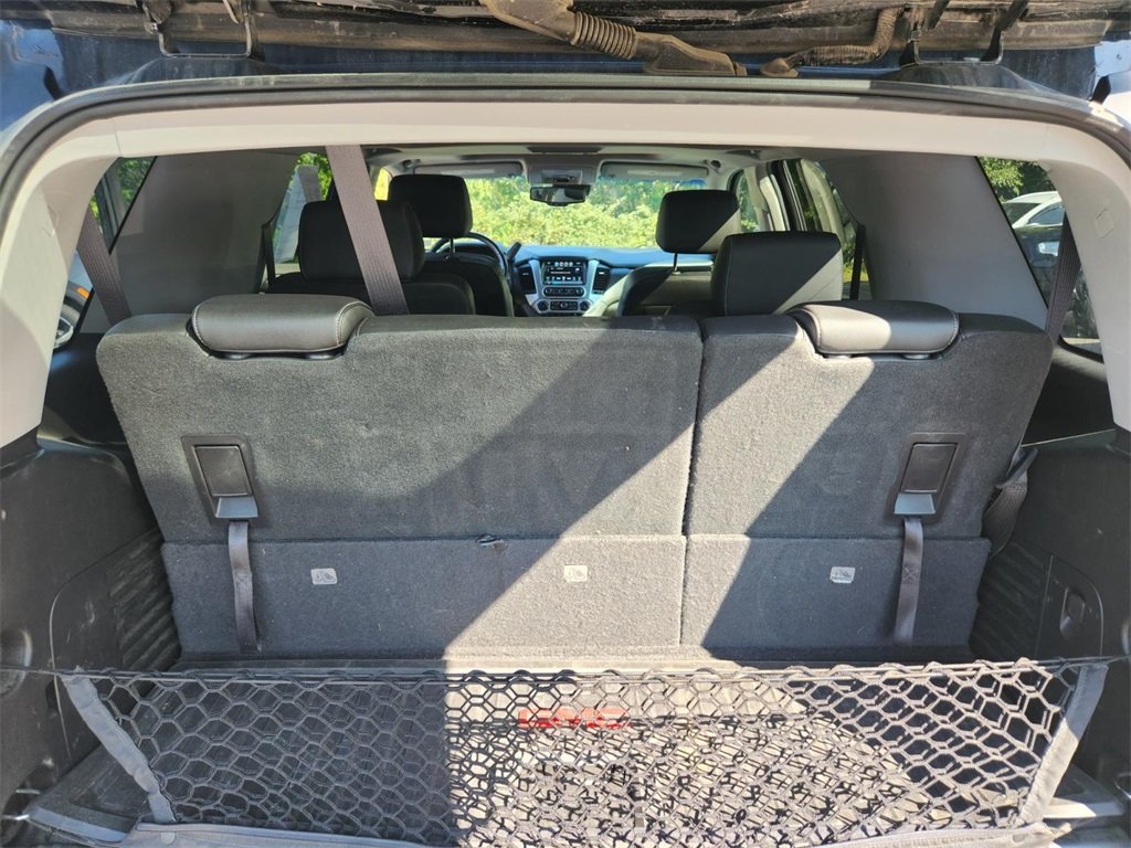 2019 Gmc Yukon SLT photo 18