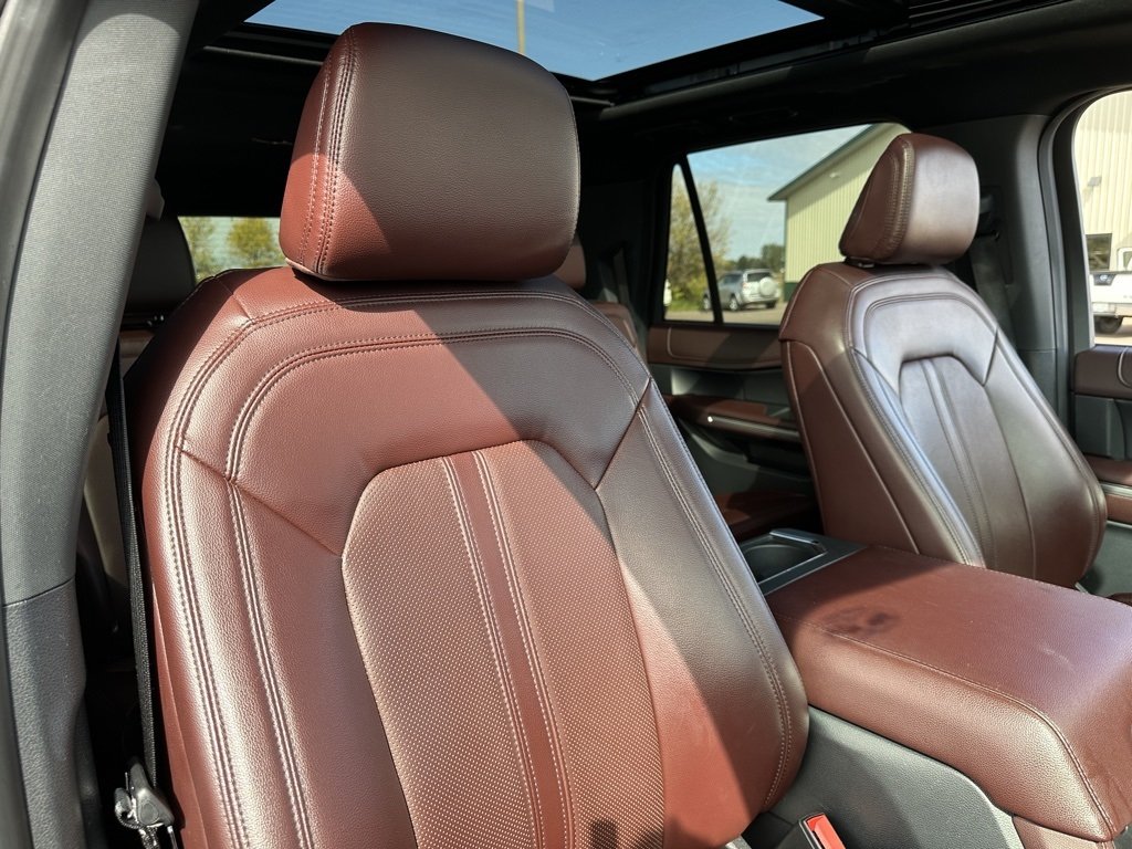 2023 Ford Expedition MAX Limited photo 35