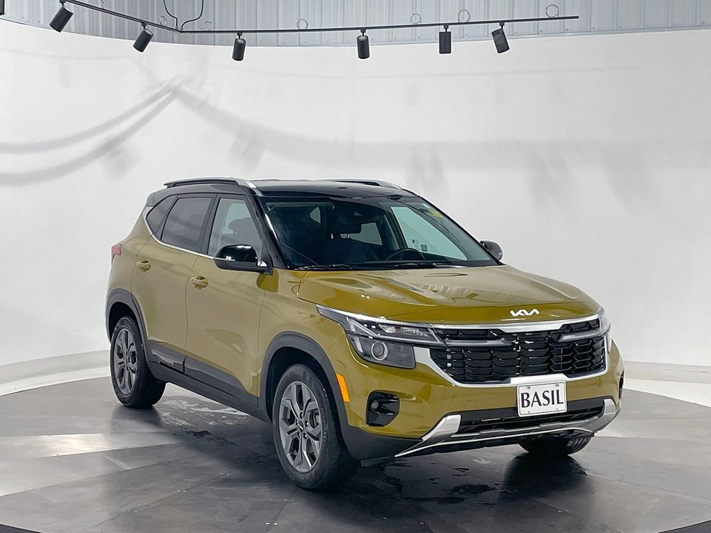 2024 Kia Seltos S photo 8