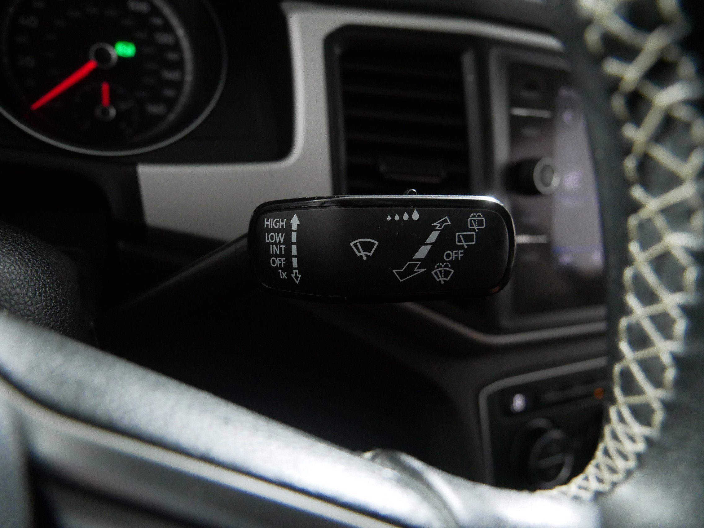 2021 Volkswagen Atlas V6 SE Technology photo 30