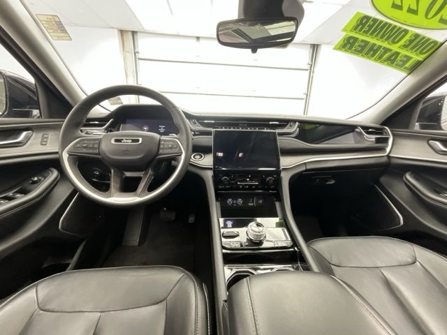 2022 Jeep Cherokee Limited 4xe photo 3
