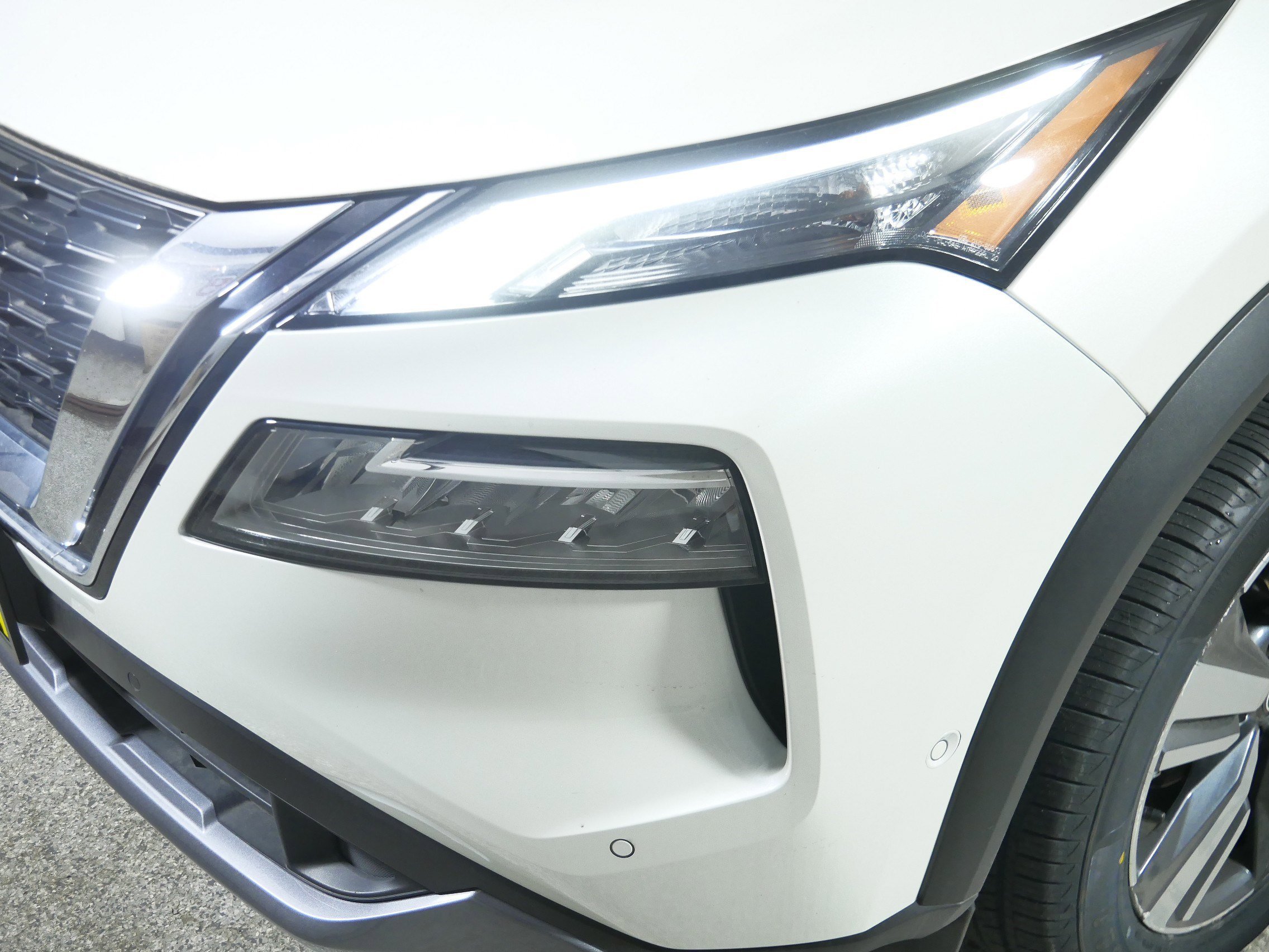 2023 Nissan Rogue SL photo 14