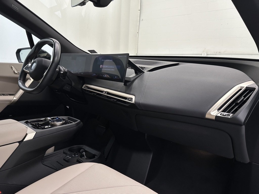 2024 Bmw iX photo 16