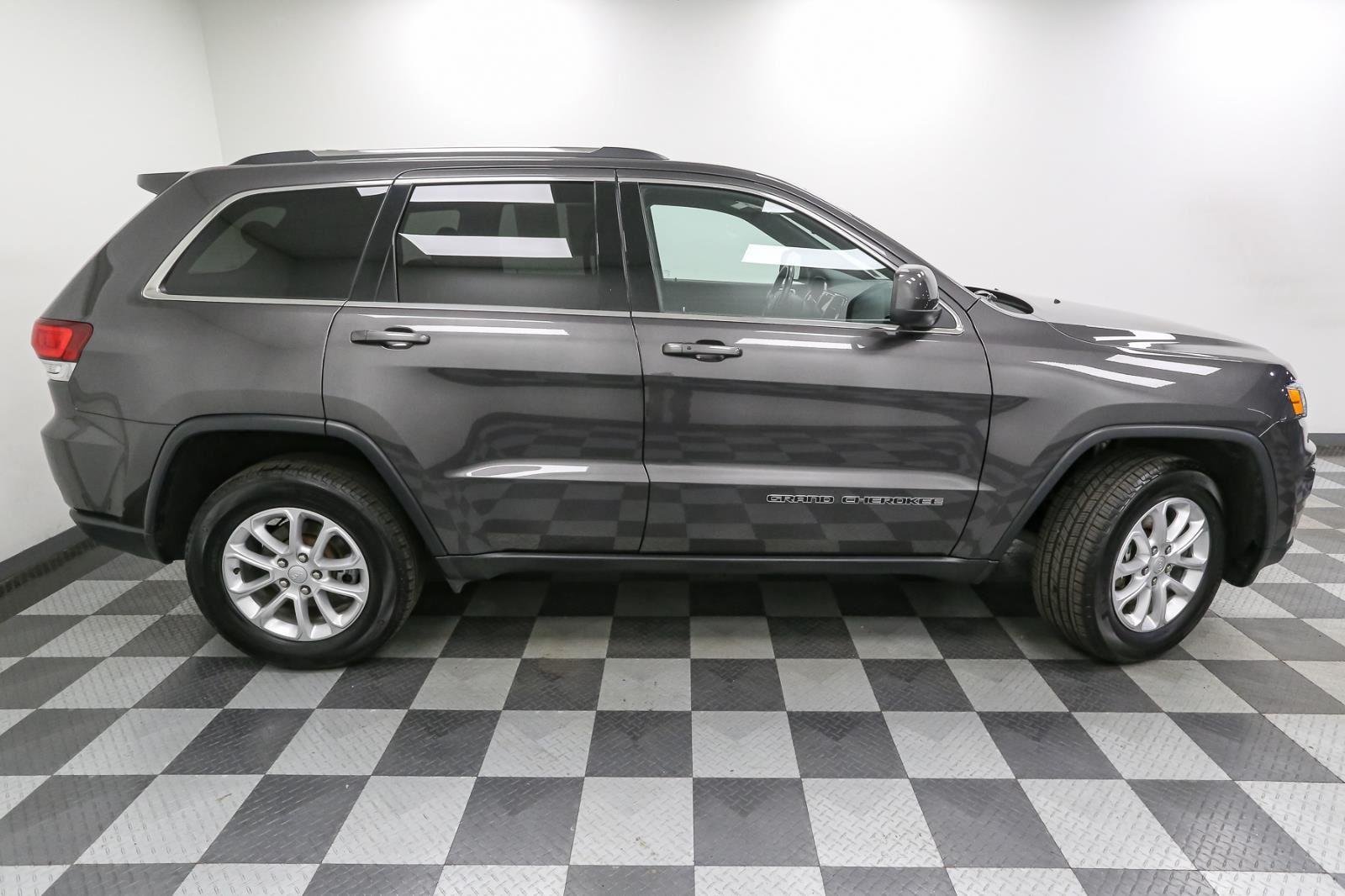 2021 Jeep Grand Cherokee Laredo X photo 6