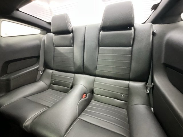 2012 Ford Mustang GT Premium photo 6