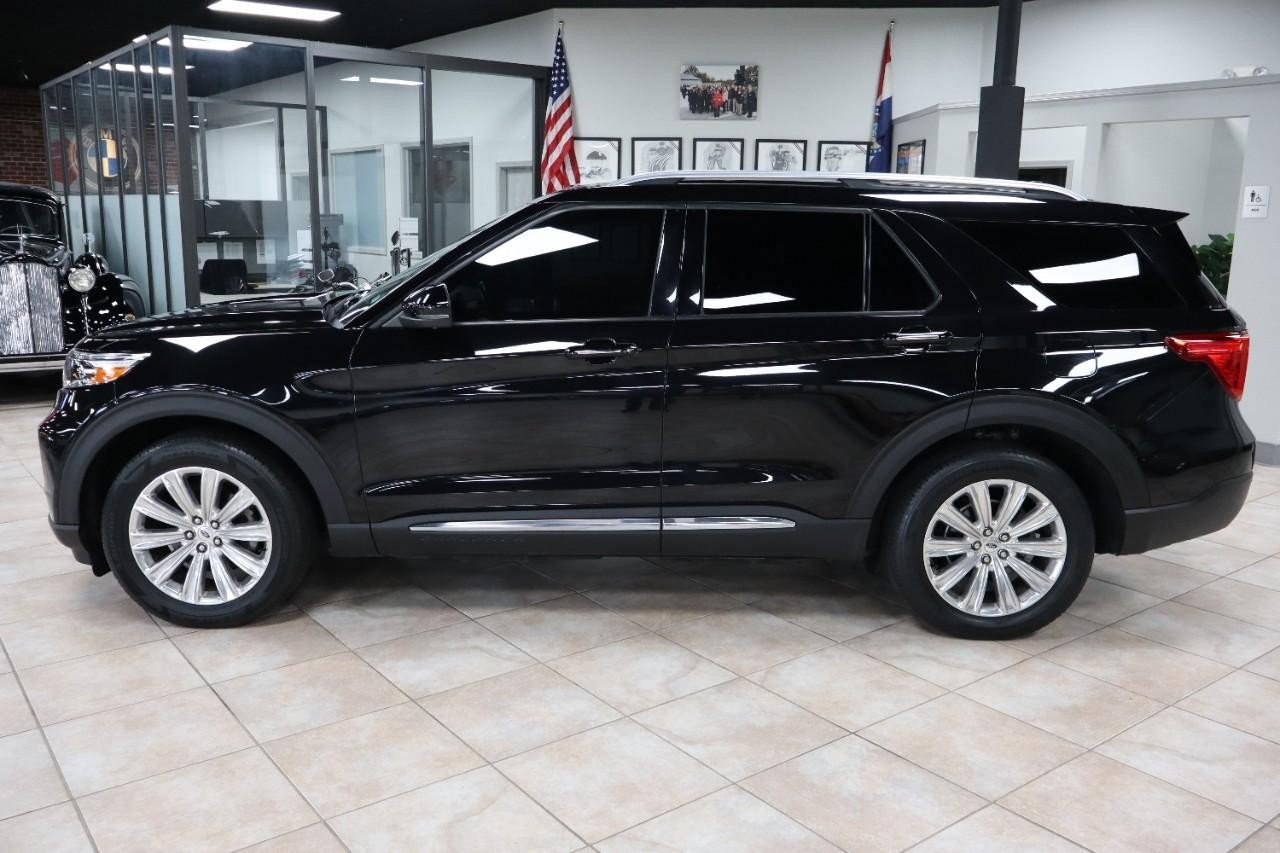 2020 Ford Explorer Limited photo 2