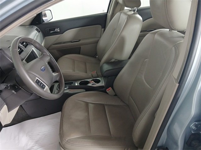 2010 Ford Fusion Hybrid photo 4