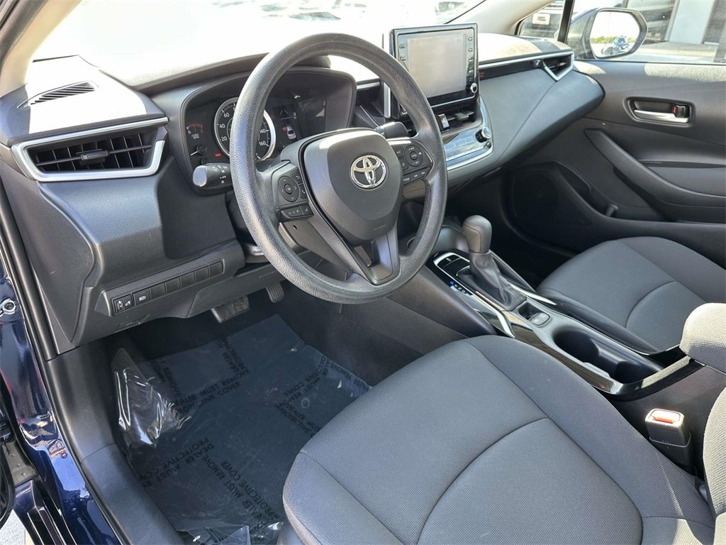 2020 Toyota Corolla LE photo 9
