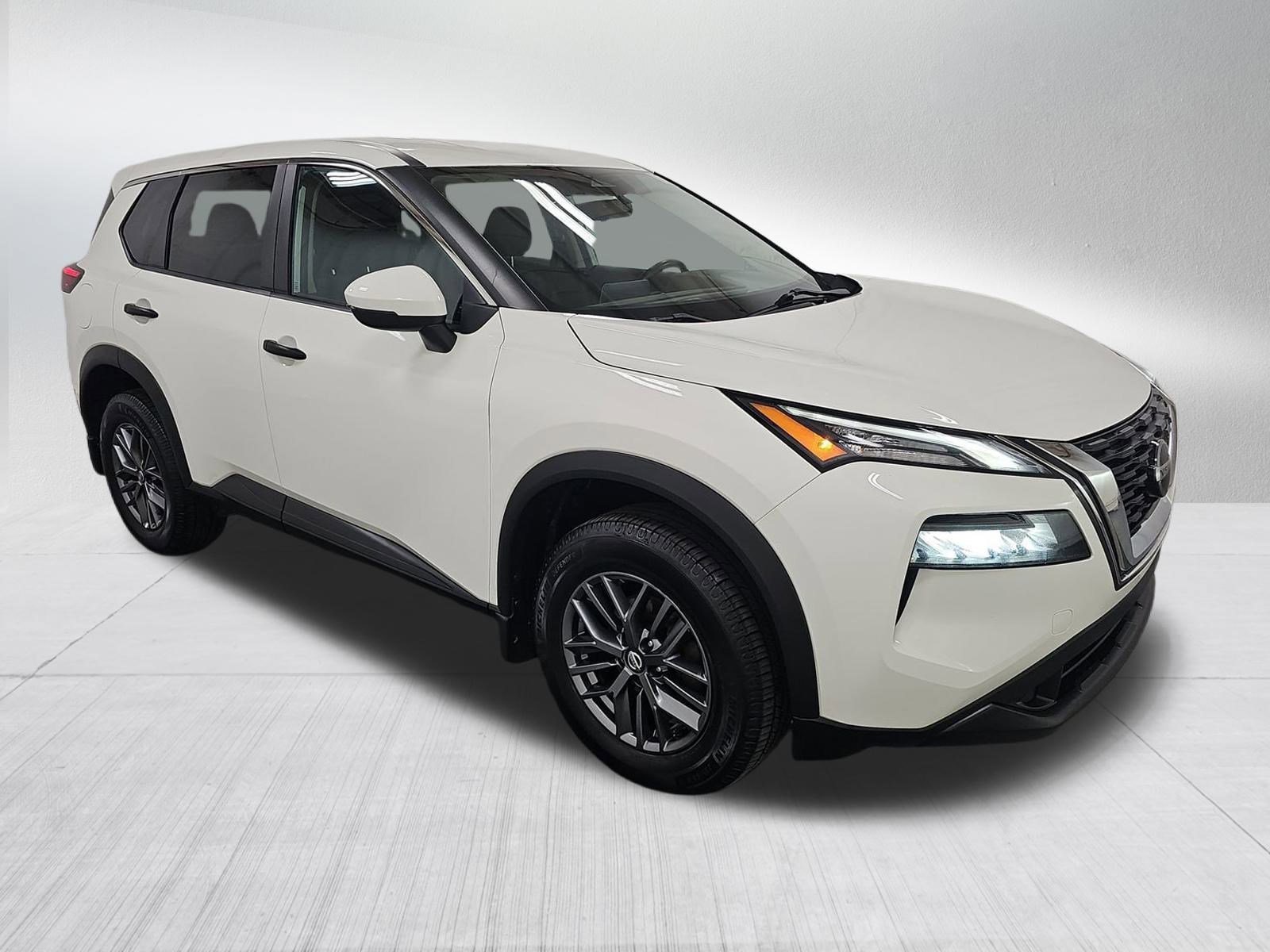 2021 Nissan Rogue S photo 3