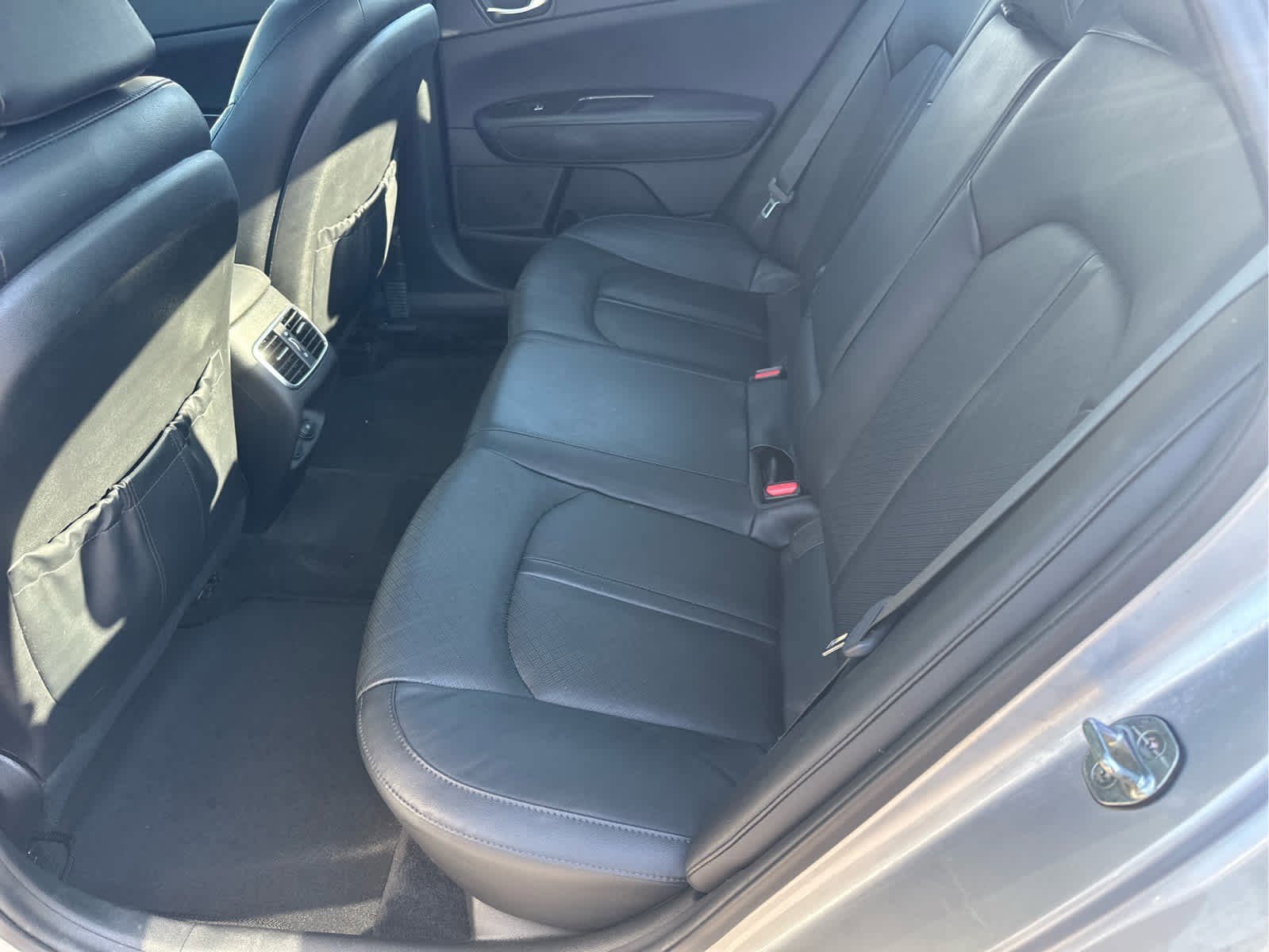 2018 Kia Optima EX photo 6