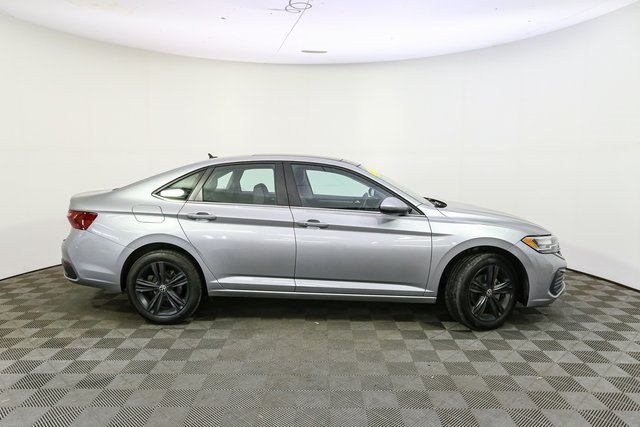 2023 Volkswagen Jetta 1.5T SE photo 8