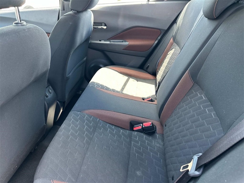 2024 Nissan Kicks SR photo 14