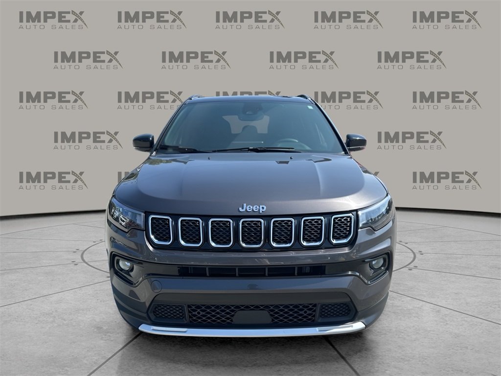 2024 Jeep Compass Limited photo 8
