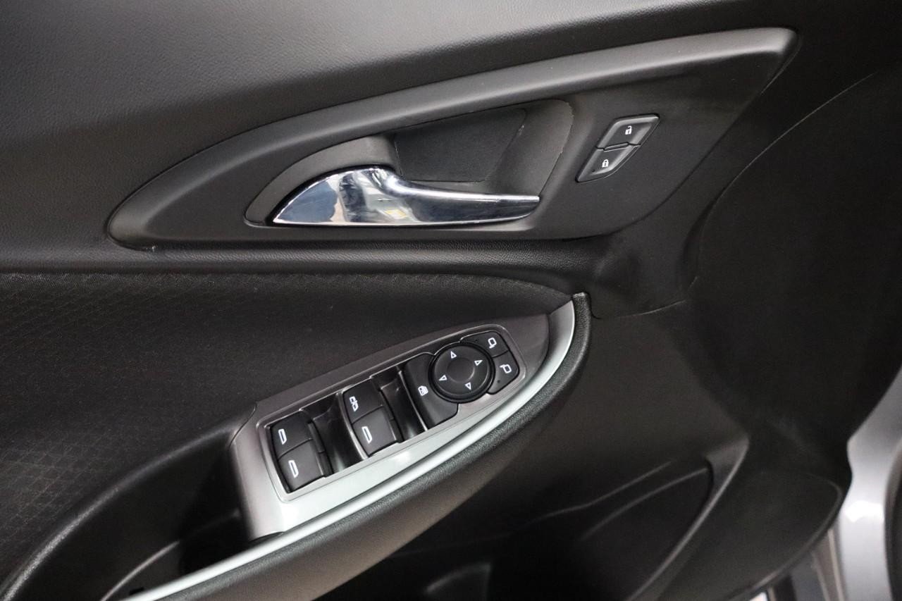 2023 Chevrolet Malibu 1LT photo 11
