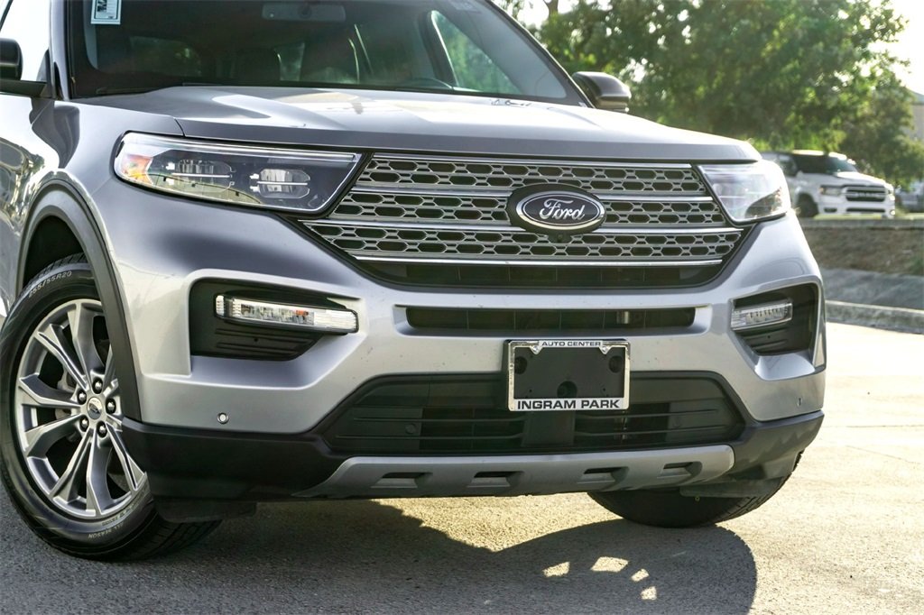 2024 Ford Explorer Limited photo 2