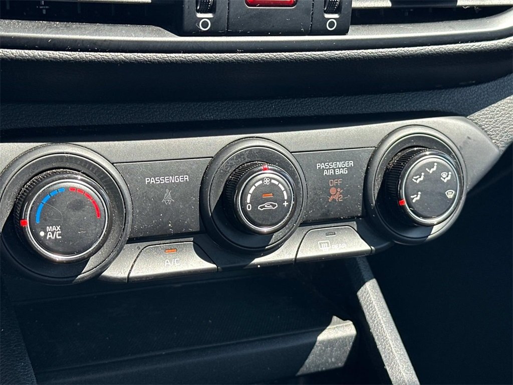2024 Kia Forte LX photo 17