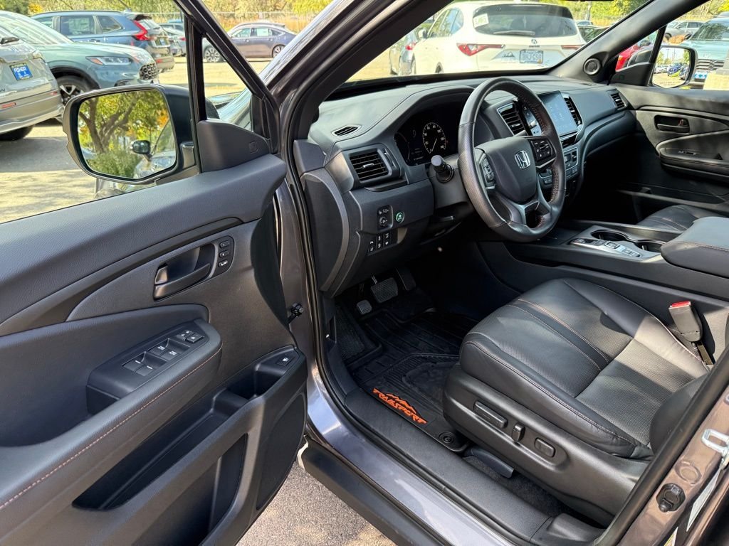 2025 Honda Ridgeline TrailSport photo 12