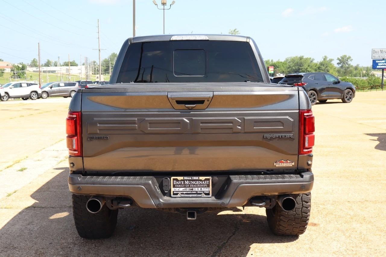 2018 Ford F-150 Raptor photo 4