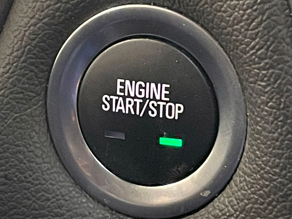 2023 Chevrolet Traverse Leather photo 25