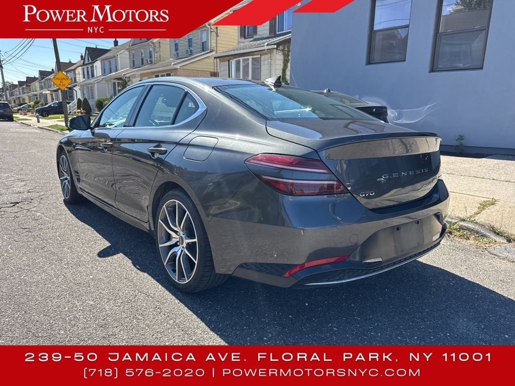 2023 Genesis G70 2.0T Sport Prestige photo 3