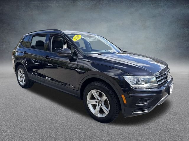 2020 Volkswagen Tiguan S photo 2