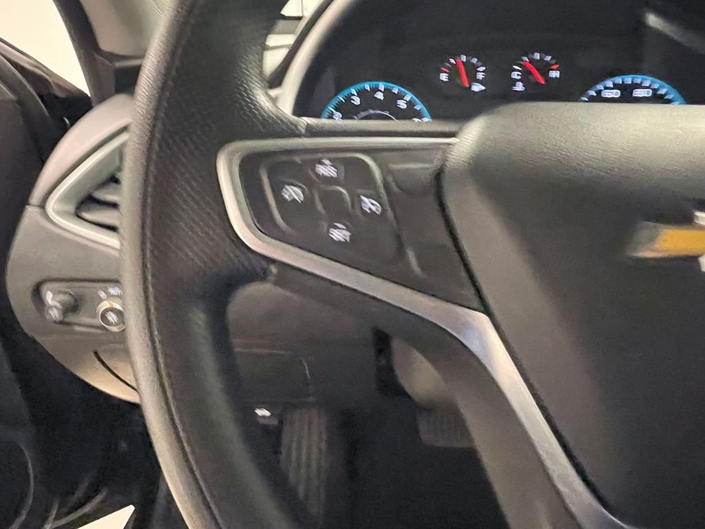 2022 Chevrolet Malibu LS photo 25