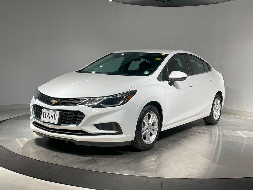 2018 Chevrolet Cruze LT photo 6