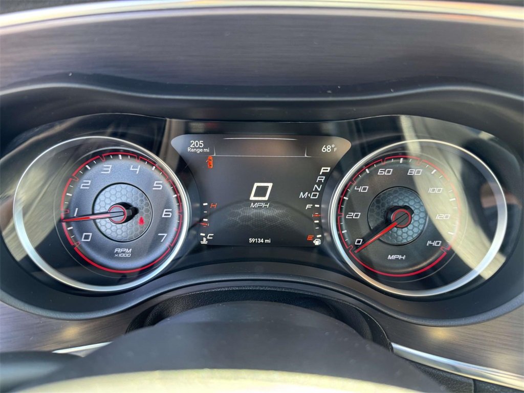 2016 Dodge Charger SE photo 18
