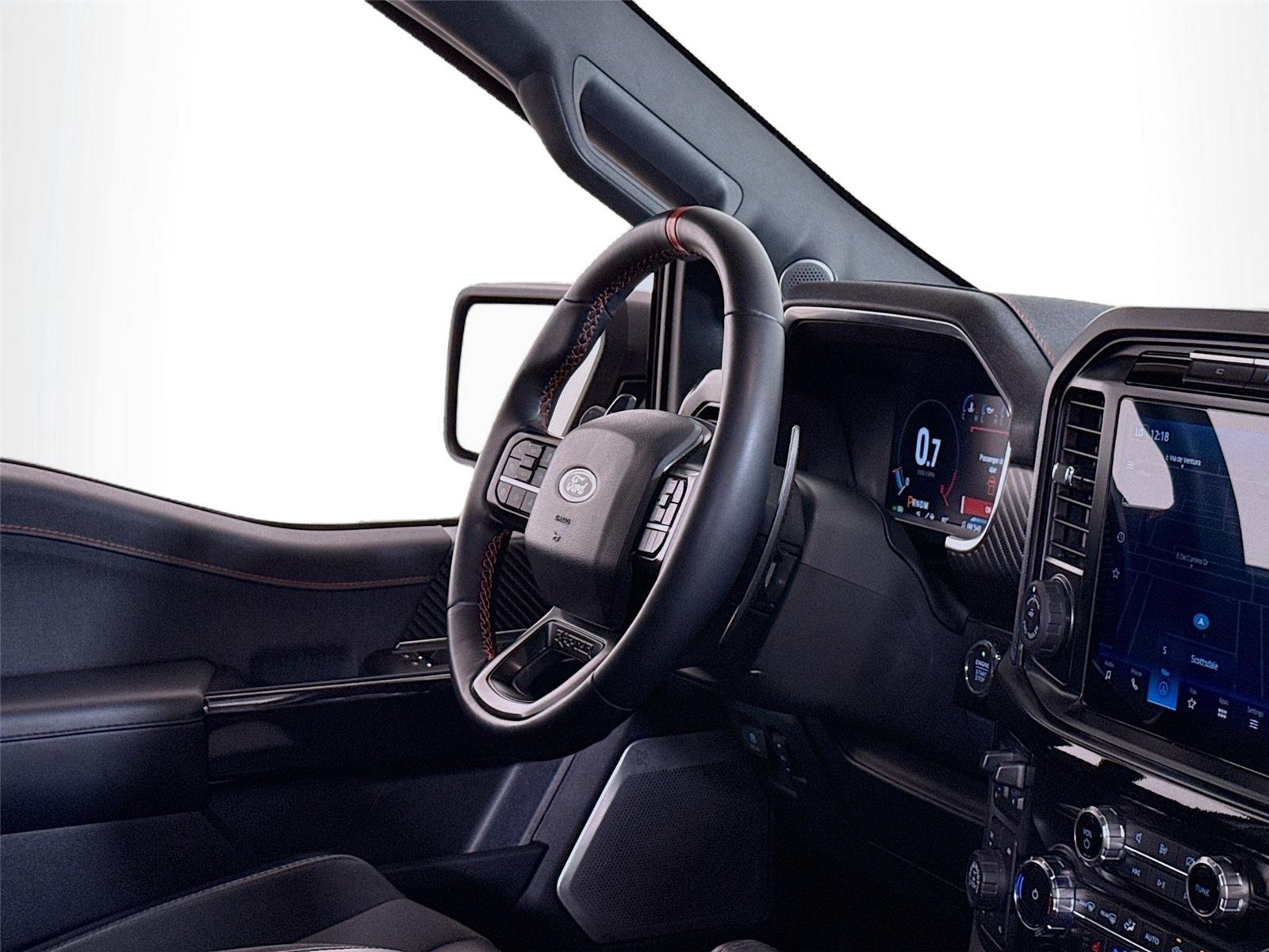 2023 Ford F-150 Raptor photo 31