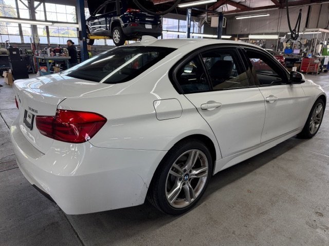 2018 Bmw 330i xDrive Sedan photo 4